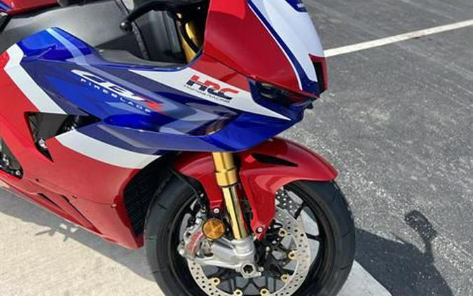2026 Honda CBR1000RR-R Fireblade SP