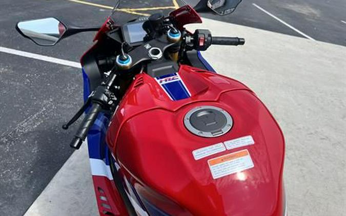 2026 Honda CBR1000RR-R Fireblade SP