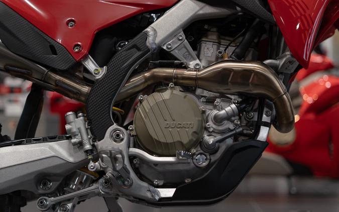 2026 Ducati Desmo450 EDX