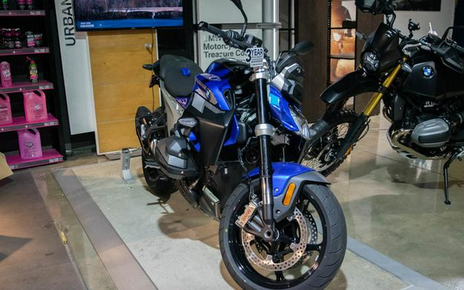2026 BMW R130R