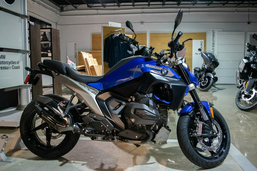 2026 BMW R130R