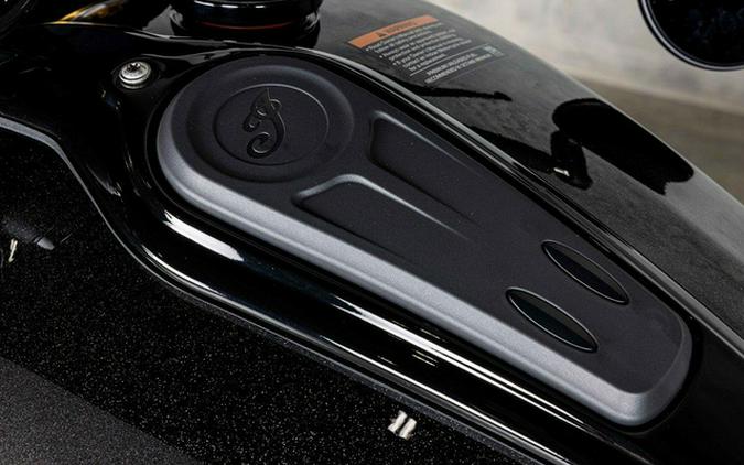 2026 Indian 101 Scout Black Crystal with Super Graphite