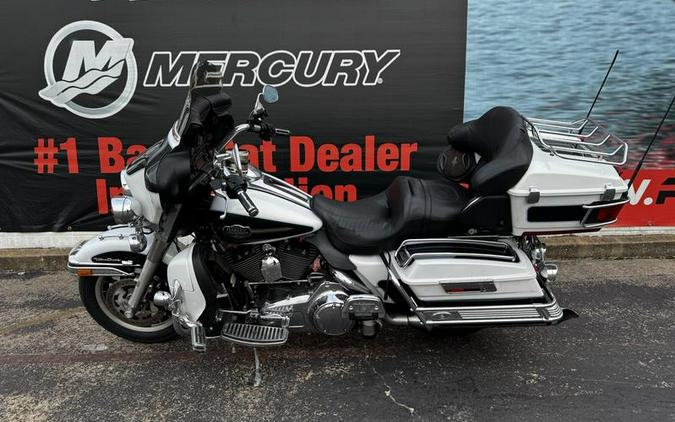 2008 Harley-Davidson® FLHTCU - Ultra Classic® Electra Glide®