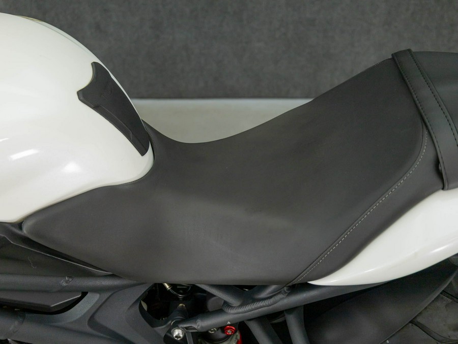 2014 TRIUMPH SPEED TRIPLE W/ABS