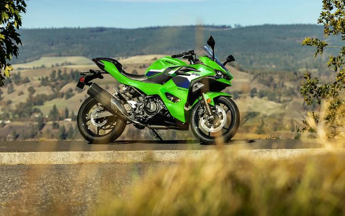 2026 Kawasaki NINJA 500 Lime Green - 110214