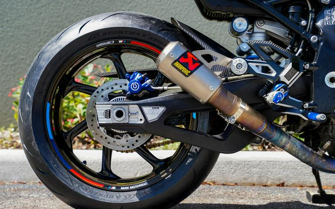 2023 BMW M 1000 R