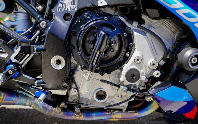 2023 BMW M 1000 R