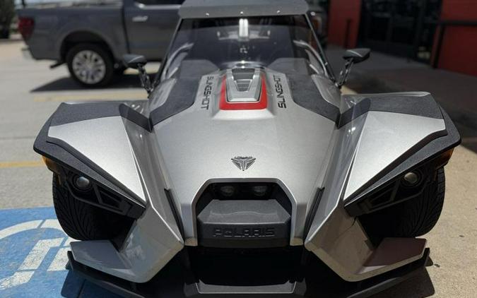 2016 Polaris Slingshot® Reverse Trike SL Turbo Silver