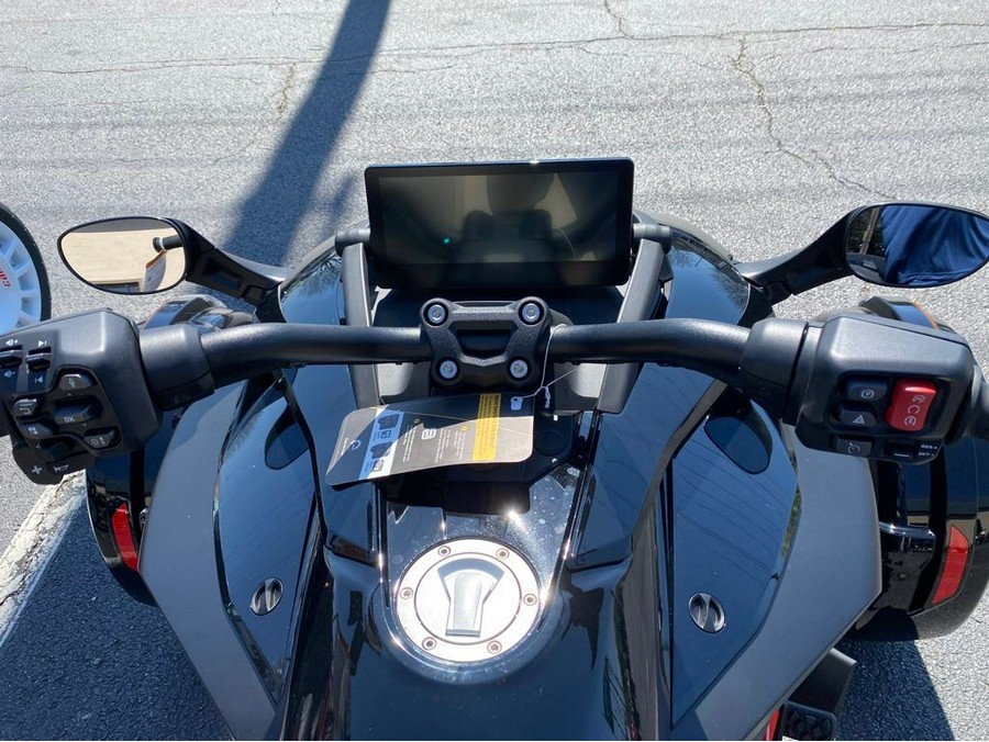 2024 Can-Am Spyder F3 S - BLACK SATIN