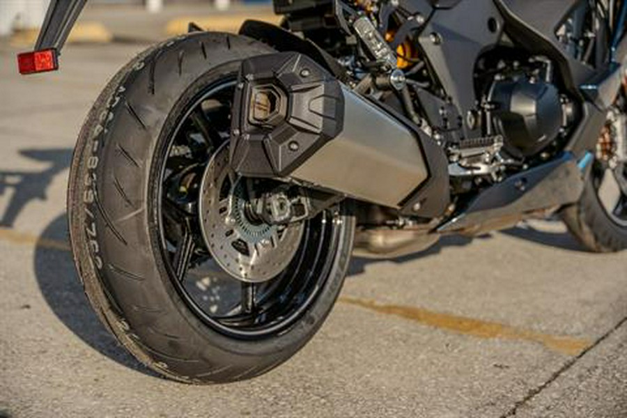 2026 Kawasaki Ninja 1100SX SE ABS