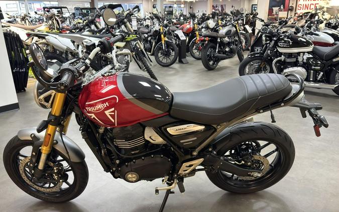 2026 Triumph Speed 400 Lava Red Gloss/Storm Grey