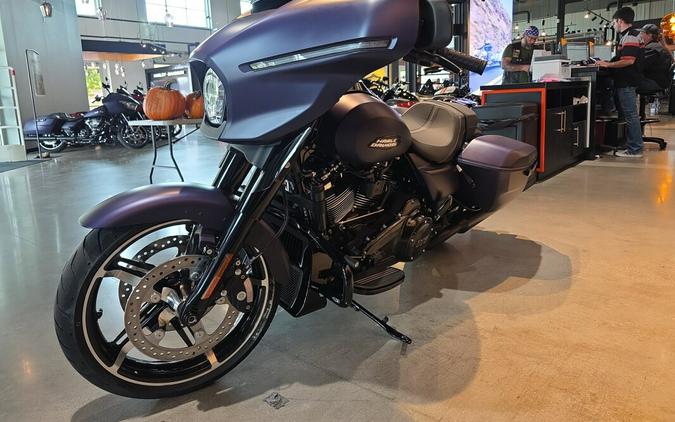 FLHX 2025 Street Glide™