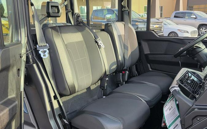 2026 Can-Am Defender MAX XT CAB HD11