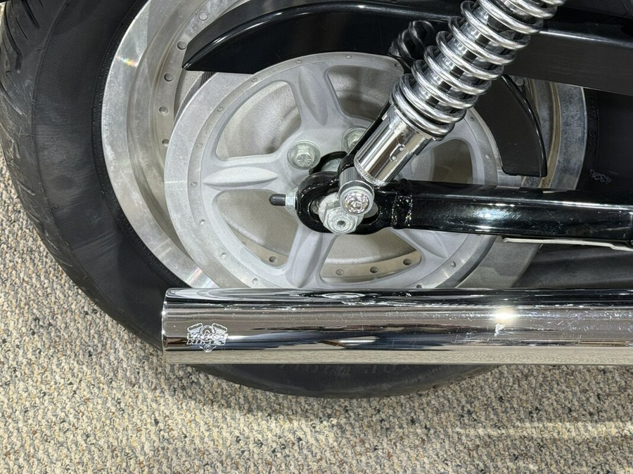 2007 Harley-Davidson® Sportster® 883 Custom