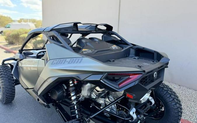 2026 Can-Am® Maverick R X rc with Smart-Shox