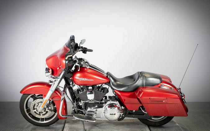 2013 Harley-Davidson Street Glide FLHX