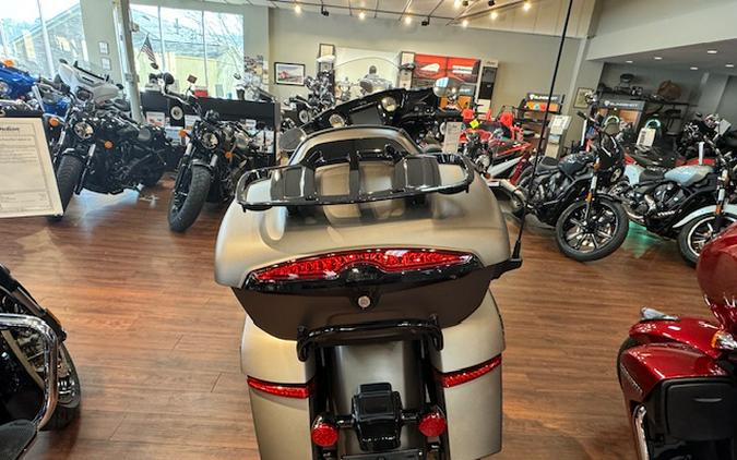 2025 Indian Motorcycle® Roadmaster® PowerPlus 112 Dark Horse®