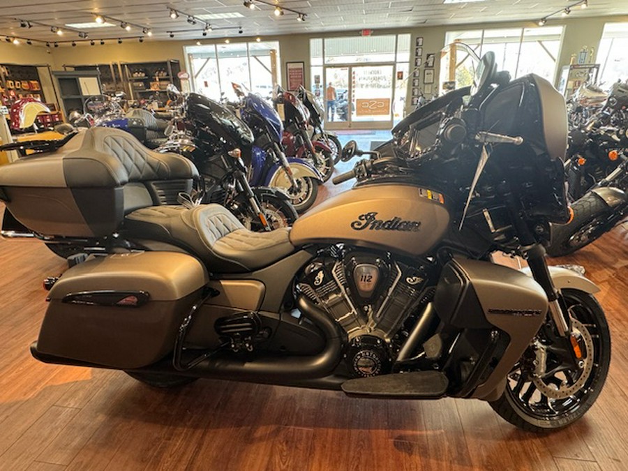 2025 Indian Motorcycle® Roadmaster® PowerPlus 112 Dark Horse®