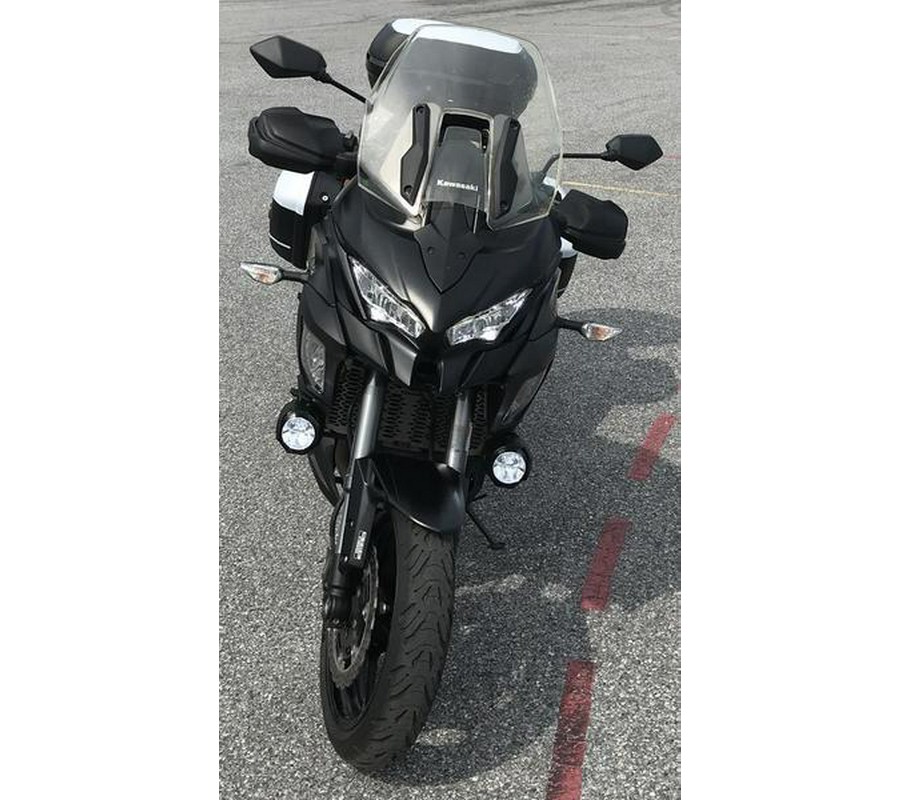 2019 Kawasaki Versys® 1000 SE LT+