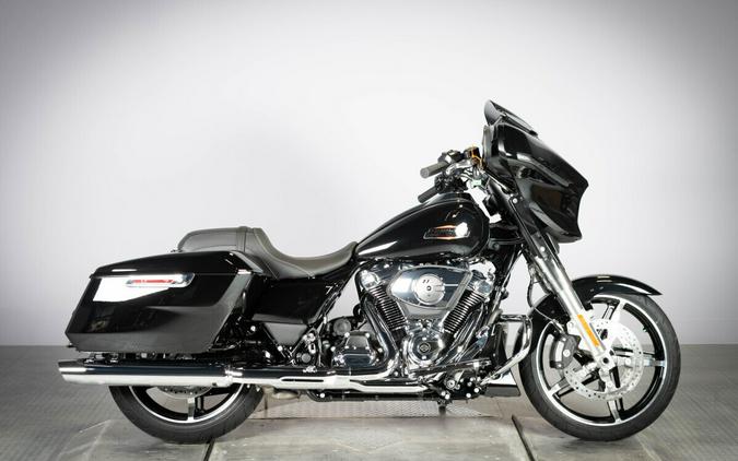 2026 Harley-Davidson Street Glide FLHX