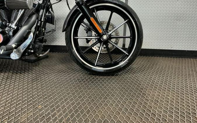 2015 Harley-Davidson Softail Breakout