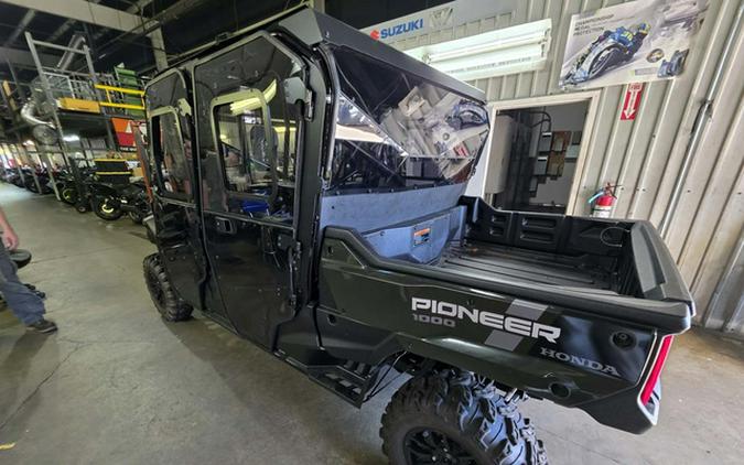 2025 Honda PIONEER 1000-6 DLX CRE