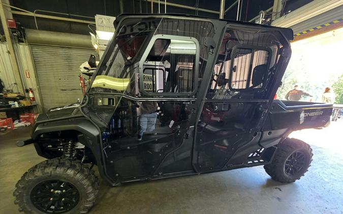 2025 Honda PIONEER 1000-6 DLX CRE