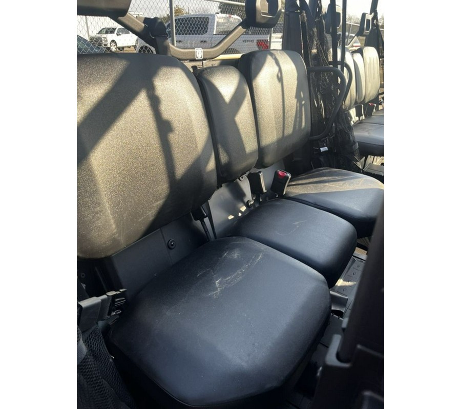 2025 Can-Am Defender MAX DPS HD9