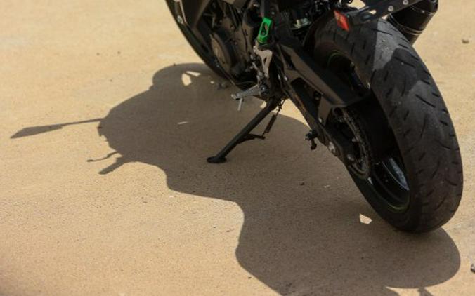 2023 Kawasaki Ninja 400