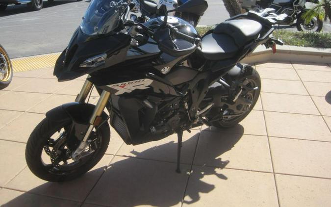 2025 BMW S 1000 XR