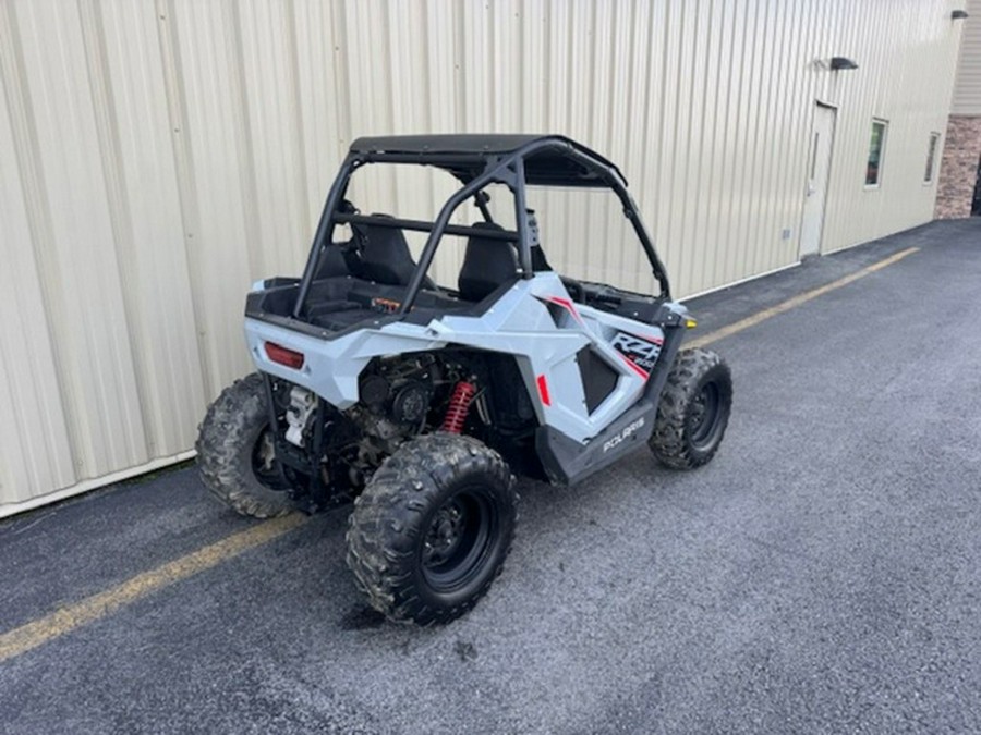 2024 Polaris RZR 200 EFI