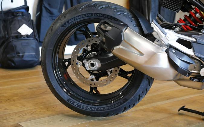 2026 BMW F 900 XR