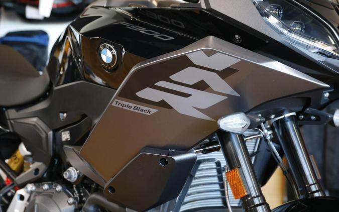 2026 BMW F 900 XR
