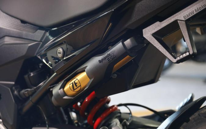 2026 BMW F 900 XR