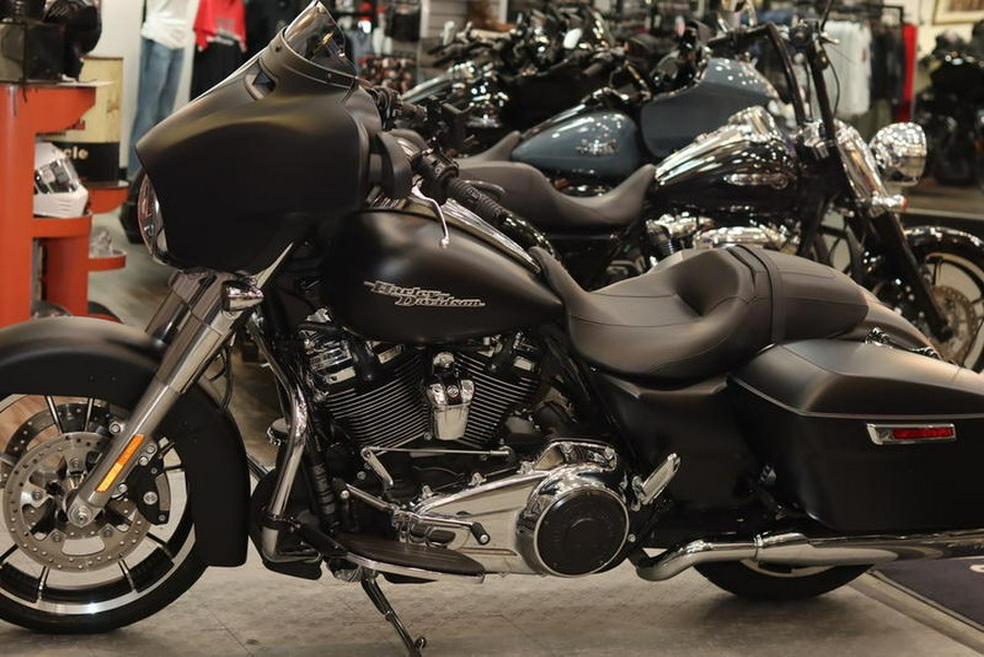 2020 Harley-Davidson® FLHX - Street Glide®