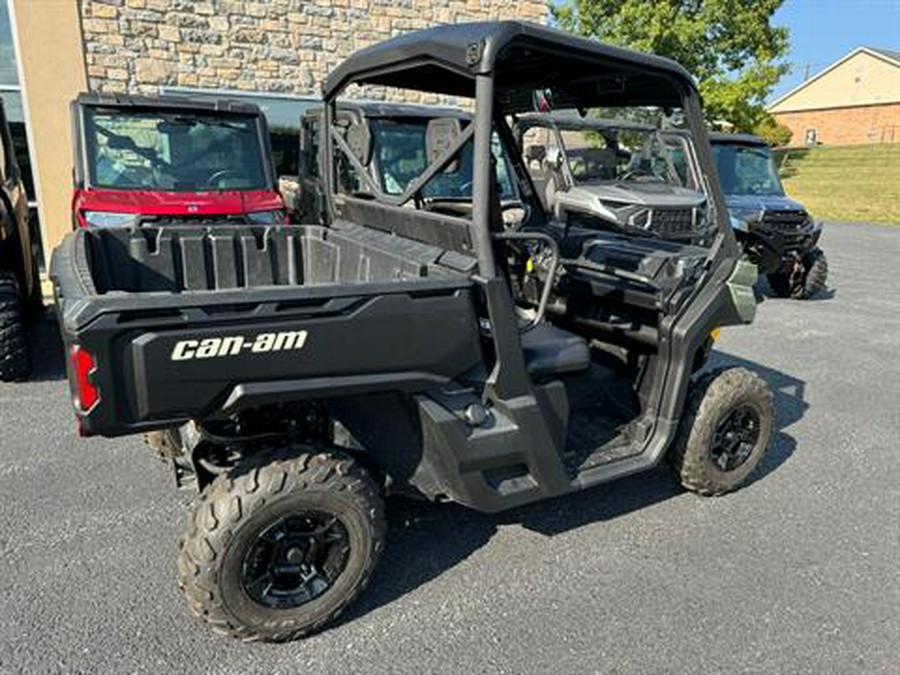 2020 Can-Am Defender HD5