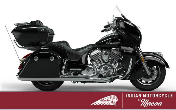 2019 Indian Motorcycle® Roadmaster® Thunder Black