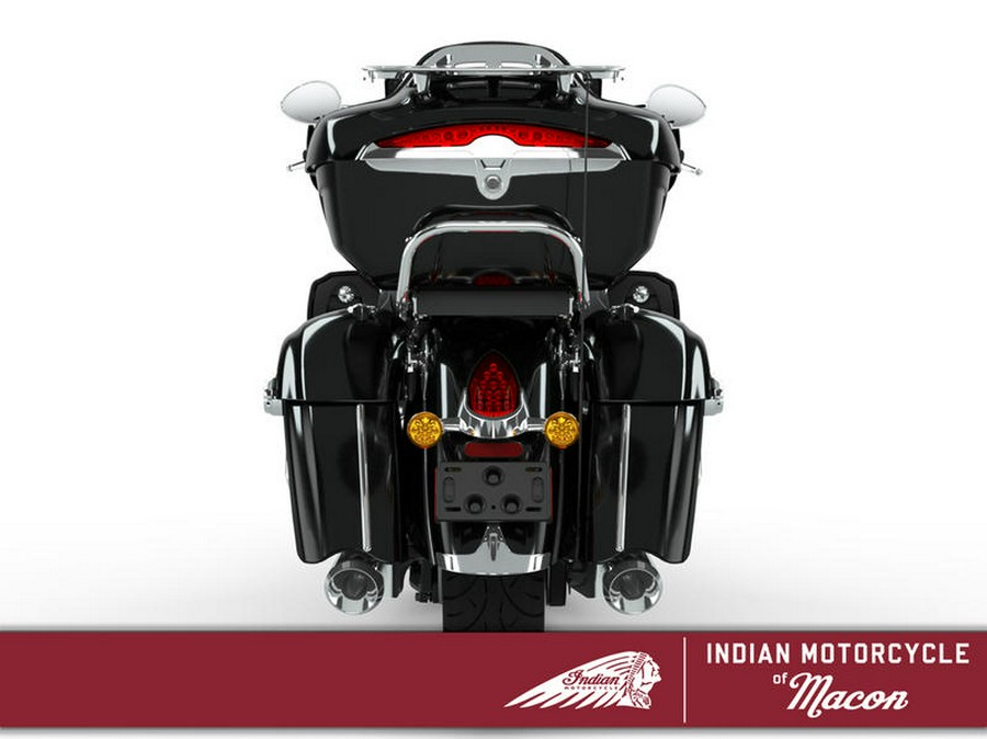 2019 Indian Motorcycle® Roadmaster® Thunder Black
