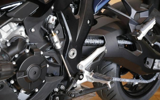 2026 BMW S 1000 XR