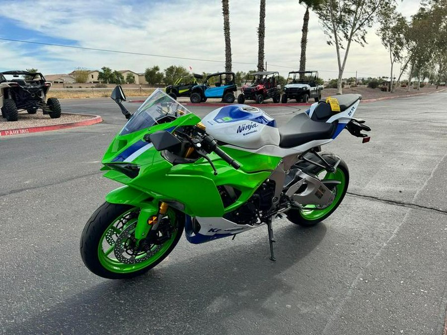 2024 Kawasaki Ninja® ZX™-6R 40th Anniversary Edition ABS