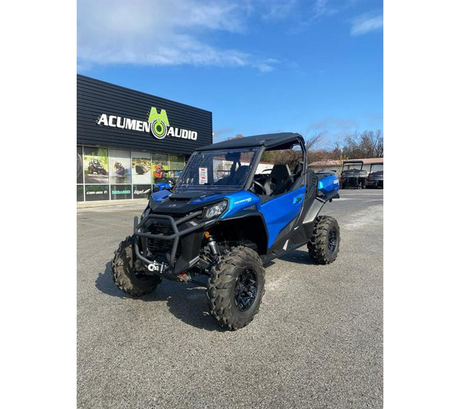 2023 Can-Am Commander XT 700