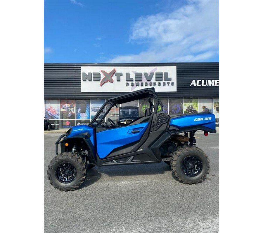 2023 Can-Am Commander XT 700