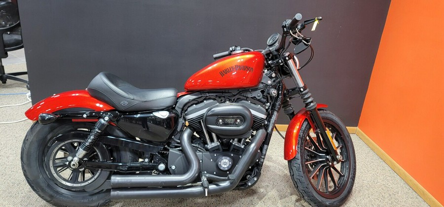 2013 Harley-Davidson® Iron 883™ CANDY ORANGE