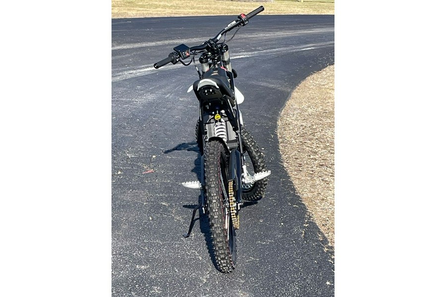 2026 Zero™ Motorcycles XB - WHITE