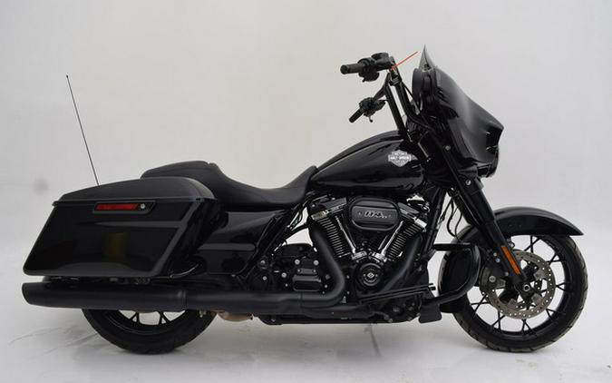 2022 Harley-Davidson FLHXS - Street Glide Special