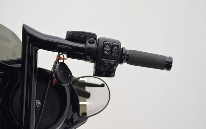 2022 Harley-Davidson FLHXS - Street Glide Special