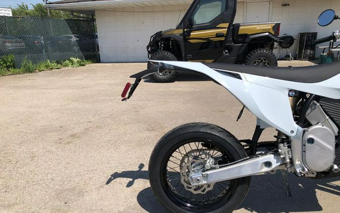 2026 Stark Future VARG SM 80 HP