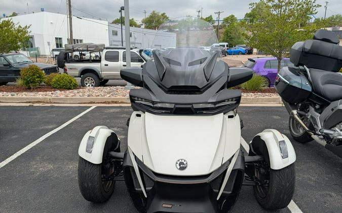 2024 Can-Am Spyder RT Sea to Sky