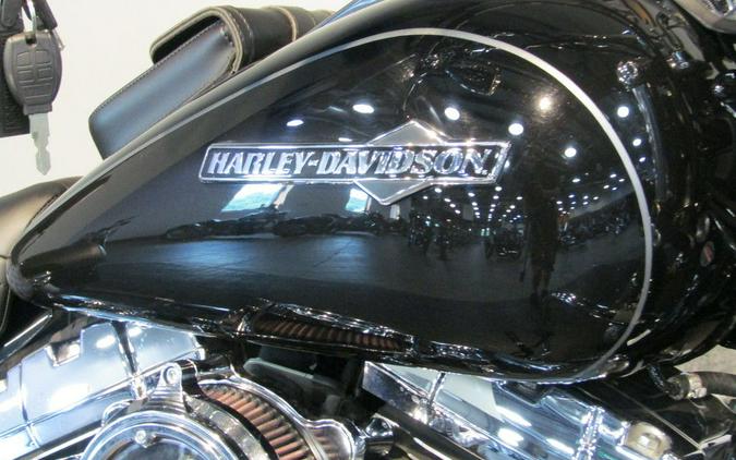 2012 Harley-Davidson® FXDC - Dyna® Super Glide® Custom