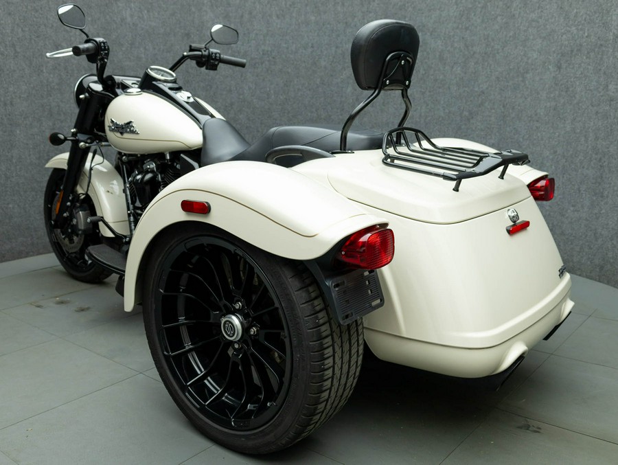 2023 HARLEY DAVIDSON FLRT FREEWHEELER TRIKE W/ABS
